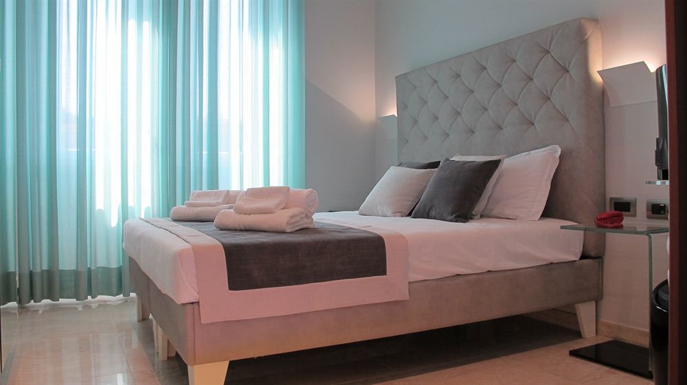 Hotel Pantheon Caesar Relais Roma Exterior foto